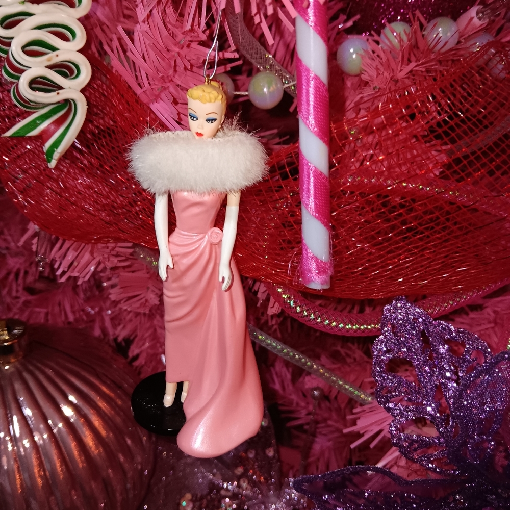1996 VINTAGE BARBIE DOLL ENCHANTED EVENING CHRISTMAS TREE ORNAMENT - Picture 3 of 13